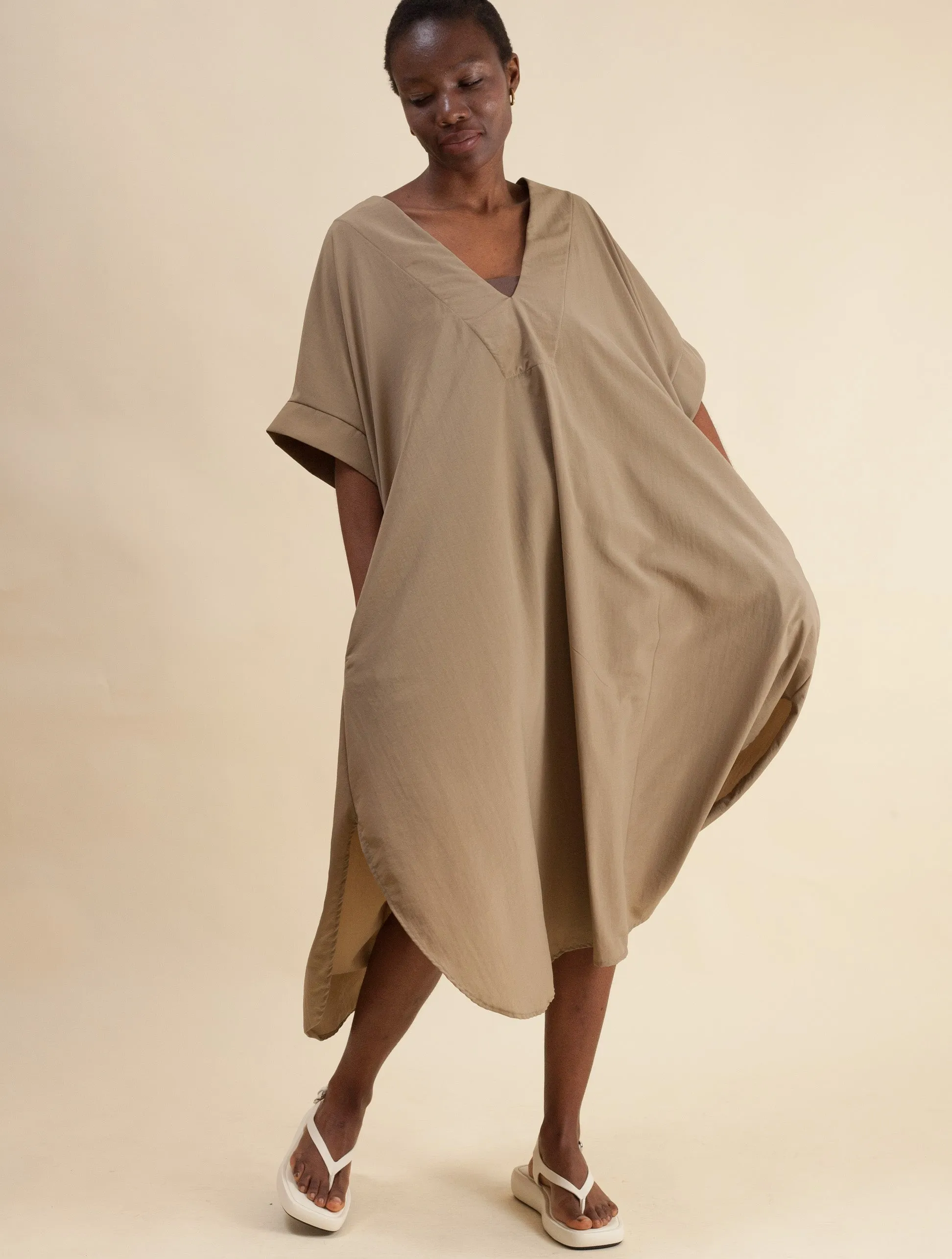 Plunge Neck Caftan (Pebble Stone)