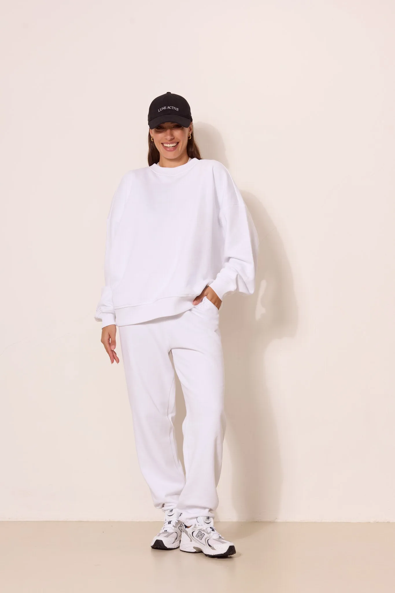 ZANE 100% ORGANIC COTTON oversized crew - Off-White